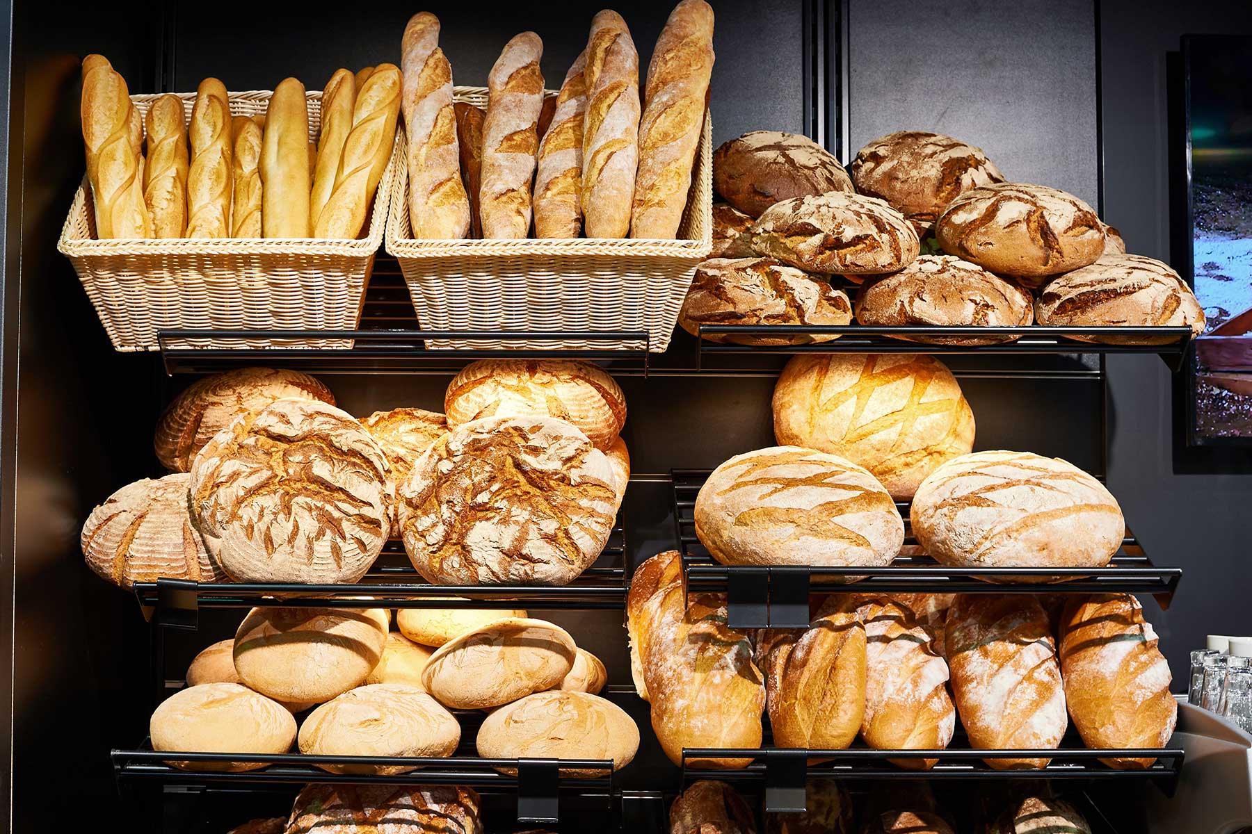 Potato products are an ideal baking ingredient and improve both dough yield and shelf life. (Image: © sergeyryzhov/iStock.com)